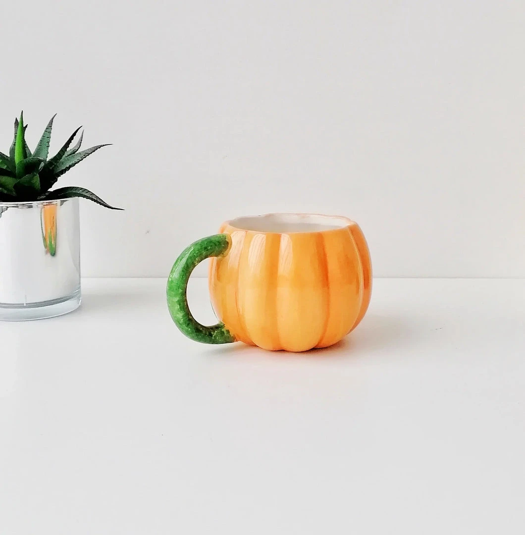 Weird & Wonderful Ceramics Orange Pumpkin Mug 7 Weird & Wonderful Ceramics Orange Pumpkin Mug